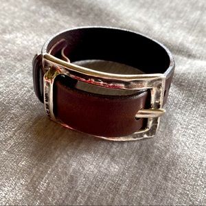UNODE50 leather bracelet